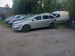 Opel astra caravan (1 foto / 1)