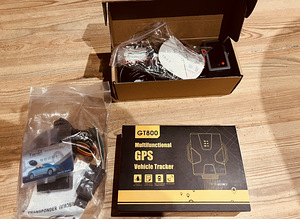 GPS CAR TRACKER GT800 (2 foto / 4)