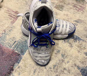 Кроссовки Adidas размер 40 (3 фото из 3)