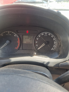 Škoda praktik 1.4 59kw varuosadeks (5 foto / 5)