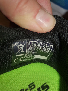Skechers laste tossud Vilkuvad - suurus 28 (5 foto / 7)