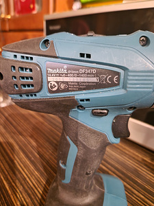 Продаю абсолютно новый дрель или шуруповёрт Makita 14V (2 фото из 3)