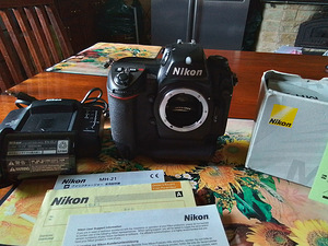 Müüa UUED Nikon D2H. (2 foto / 7)
