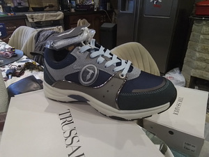 Trussardi tossud (1 foto / 3)