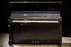 Yamaha u1 / пианино (1 фото из 4)