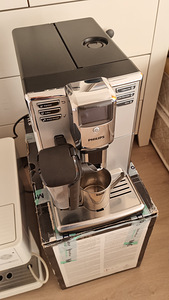 Täisautomaatne kohvimasin Philips LatteGo! (5 foto / 5)