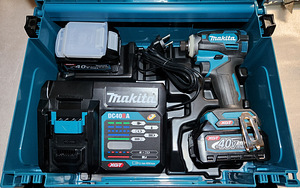 Makita akukruvikeeraja komplekt 40v XGT TD001GD201 (1 foto / 4)
