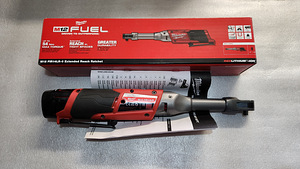 Milwaukee akunarre M12 FIR14LR ja aku M12B2 (1 foto / 10)