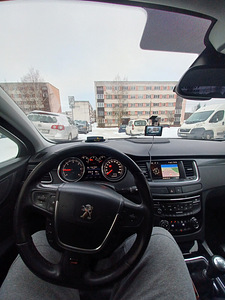 Peugeot 508 (3 фото из 6)