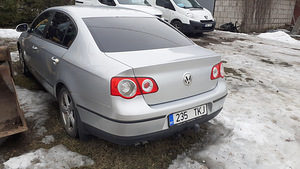 Продается volkswagen passat (1 фото из 3)