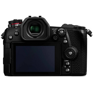 Panasonic Lumix DC-G9 - Корпус (2 фото из 3)