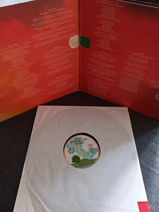 Uriah Heep "Sweet freedom" (2 foto / 8)