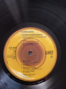 Hurriganes "Sixteen Golden Greats" (2 foto / 3)