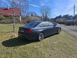 BMW 730D F01 (1 foto / 14)