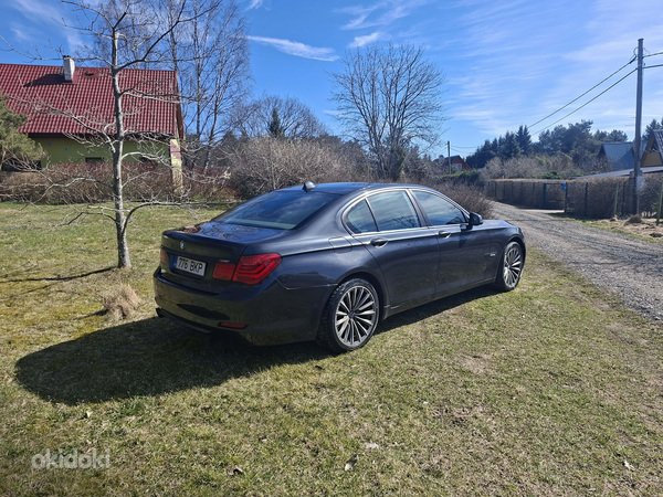 BMW 730D F01