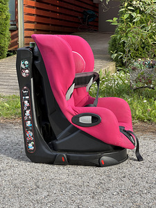 Maxi cosy Axiss pöörlev turvatool 9-18kg (3 foto / 3)