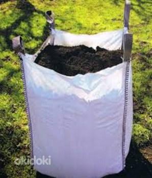 Aia muld Big-bag'is muld kompostiga Kasvuhoone kompost, tuja (foto #2)