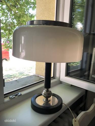 Старая настольная лампа (фото #1)