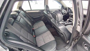 Varuosadeks Mercedes-Benz W203 facelift 2.7CDI 6k Manuaal (9 foto / 10)