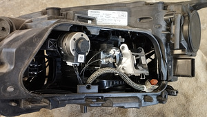 Volvo V40 Vasak esituli (3 foto / 4)