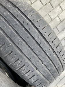 Шины 215/55/17 Continental (10 фото из 10)
