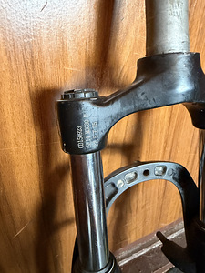 SR Suntour M3030 Esikahvel amortisaatoriga (2 foto / 3)