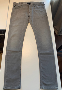 Джинсы armani 34/33 (2 фото из 6)