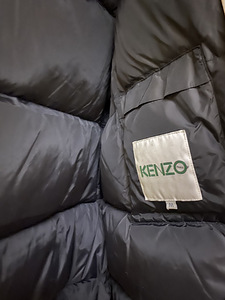 KENZO пуховик, размер M (2 фото из 5)