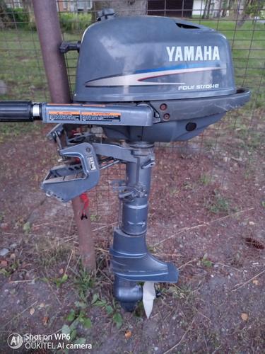 Лодочный мотор Yamaha 4 HP (фото #1)