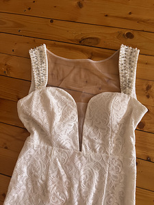 Новое белое платье размер L