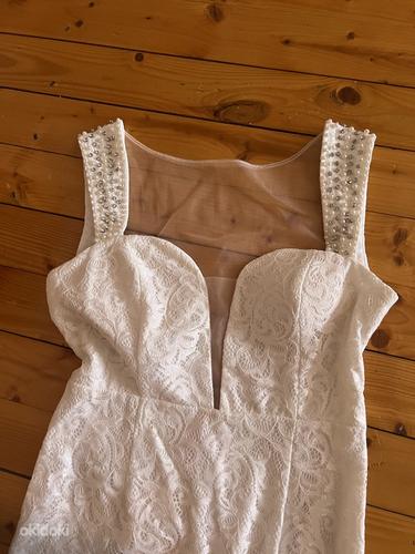 Новое белое платье размер L (фото #1)