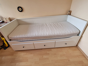 Кровать Ikea Hemnes (1 фото из 5)