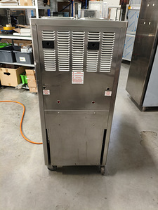 Jäätisemasin Taylor C606-58 (8 foto / 10)