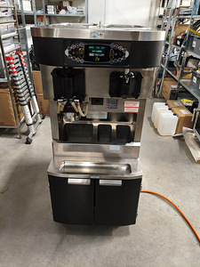 Jäätisemasin Taylor C606-58 (2 foto / 10)