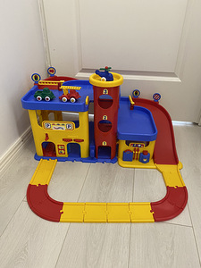 Viking toys suur garaaž (1 foto / 4)