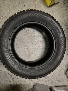 235/60R18 Nokian Nordman North 9 SUV, 8-9mm, DOT 3123 (3 foto / 4)