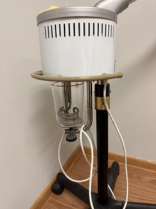 Näo aurutaja ehk vaporisaator dermatoloogile (2 foto / 3)