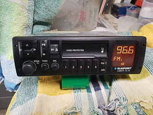 BLAUPUNKT LUBECK CC22 (1 foto / 2)