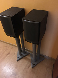 Infinity Beta10, Soundstyle stands  			