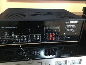 Hitachi SR-604 стерео ресивер (3 фото из 3)