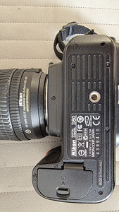 Nikon D80 komplekt + objektiiv, aku, laadija ja kott (6 foto / 6)