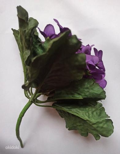 Искусственный цветок фиалка (фото #2)