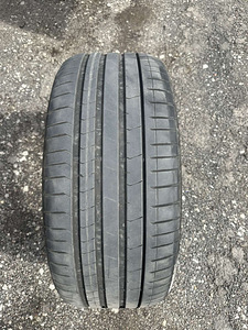 Летние шины Pirelli P Zero, 4 шт.; R22 (2 фото из 7)