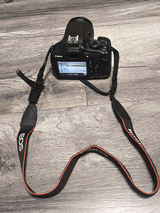 Canon EOS 1200d EF-S 18-55 Is 2 KIT (2 foto / 4)