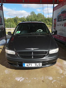 CHRYSLER Voyager 7 koht (3 foto / 5)