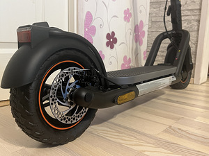 UUS Navee N65 - Elektritõukeratas (5 foto / 7)