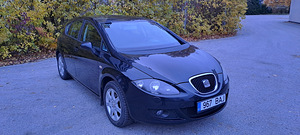 SEAT Leon 1.6 75kW (1 foto / 11)