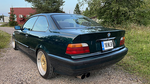 BMW 316i (4 фото из 5)