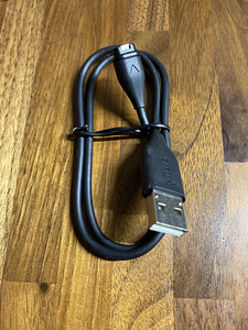 Original USB-A to 4-pin Garmin andme/laadimiskaabel (1 foto / 2)