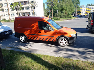 Опель комбо 2005г. (4 фото из 4)